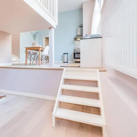 Appartement Hip Split Level On The Ground Floor