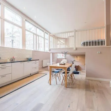 Hip Split Level On The Ground Floor أمستردام